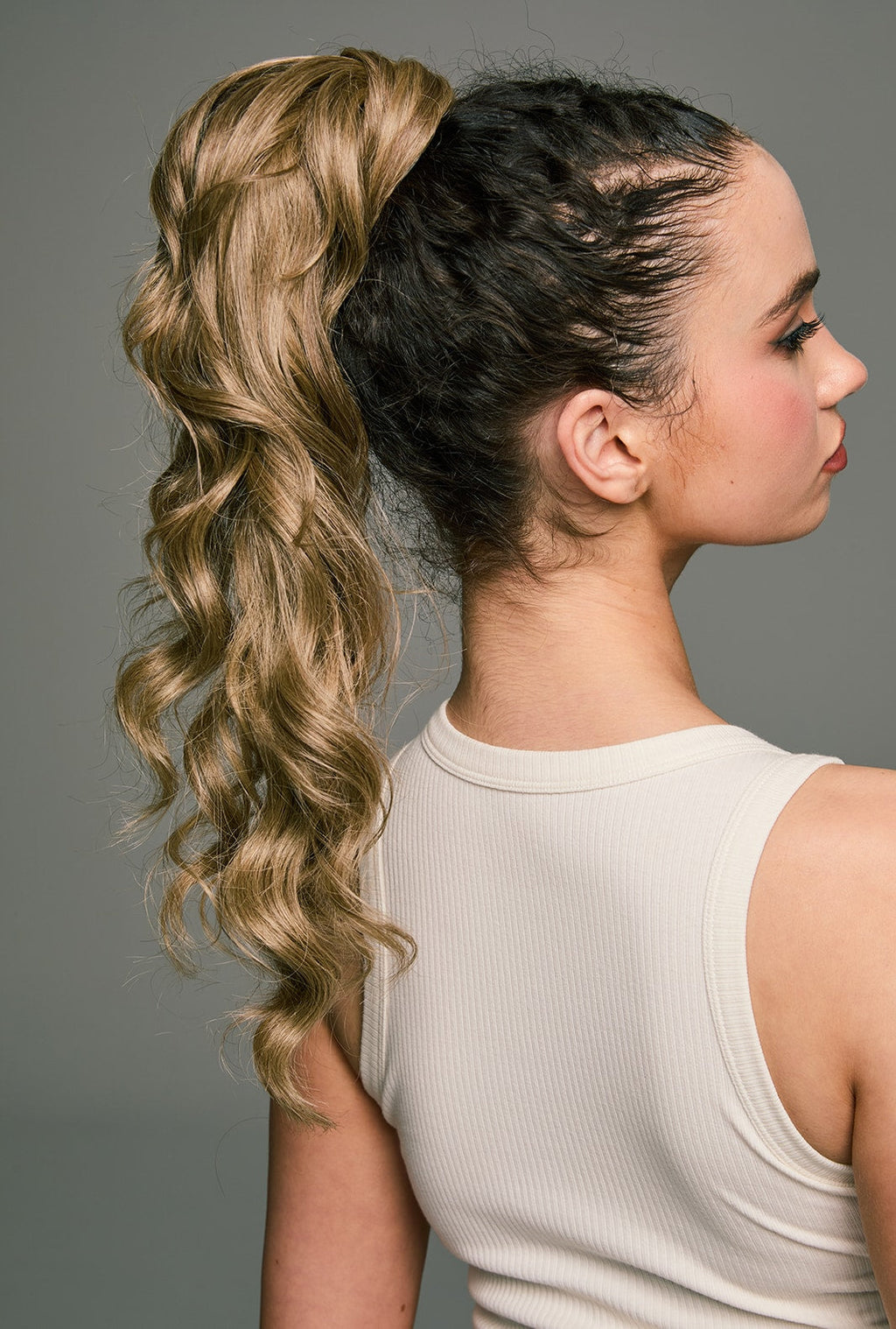 Hebbe | Black Ponytail Extension 26-Inch Long Wave