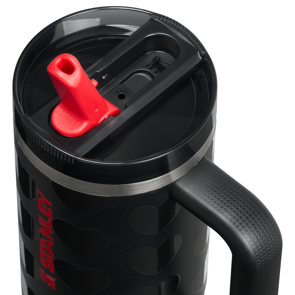 Quencher ProTour Flip Straw Tumbler | 0.89L (Valentines)