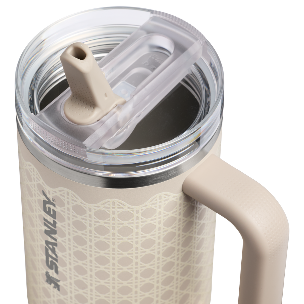 Quencher ProTour Flip Straw Tumbler | 1.18L (Spring Picnic)
