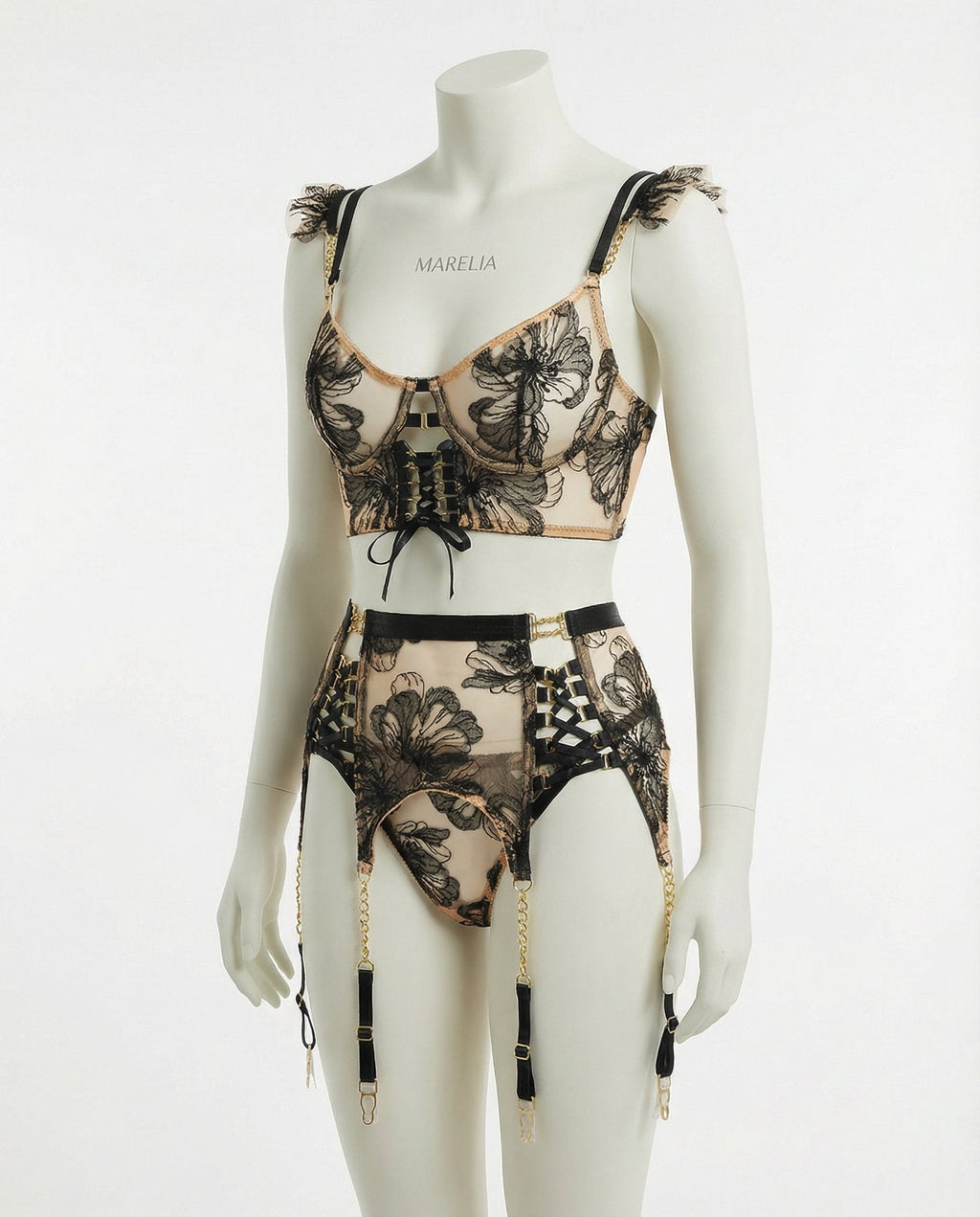 Embroidered Bra Suspender Belt And G - String Set - AR UNIVERSALghntshLingerie Set