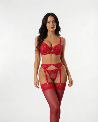 Embroidered Lace Underwired Four Piece Lingerie Set