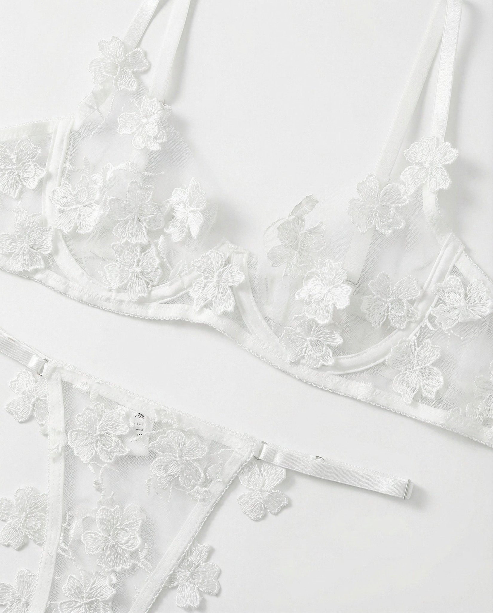 Floral Embroidered Lingerie Set - AR UNIVERSALAR UNIVERSALLingerie Sets