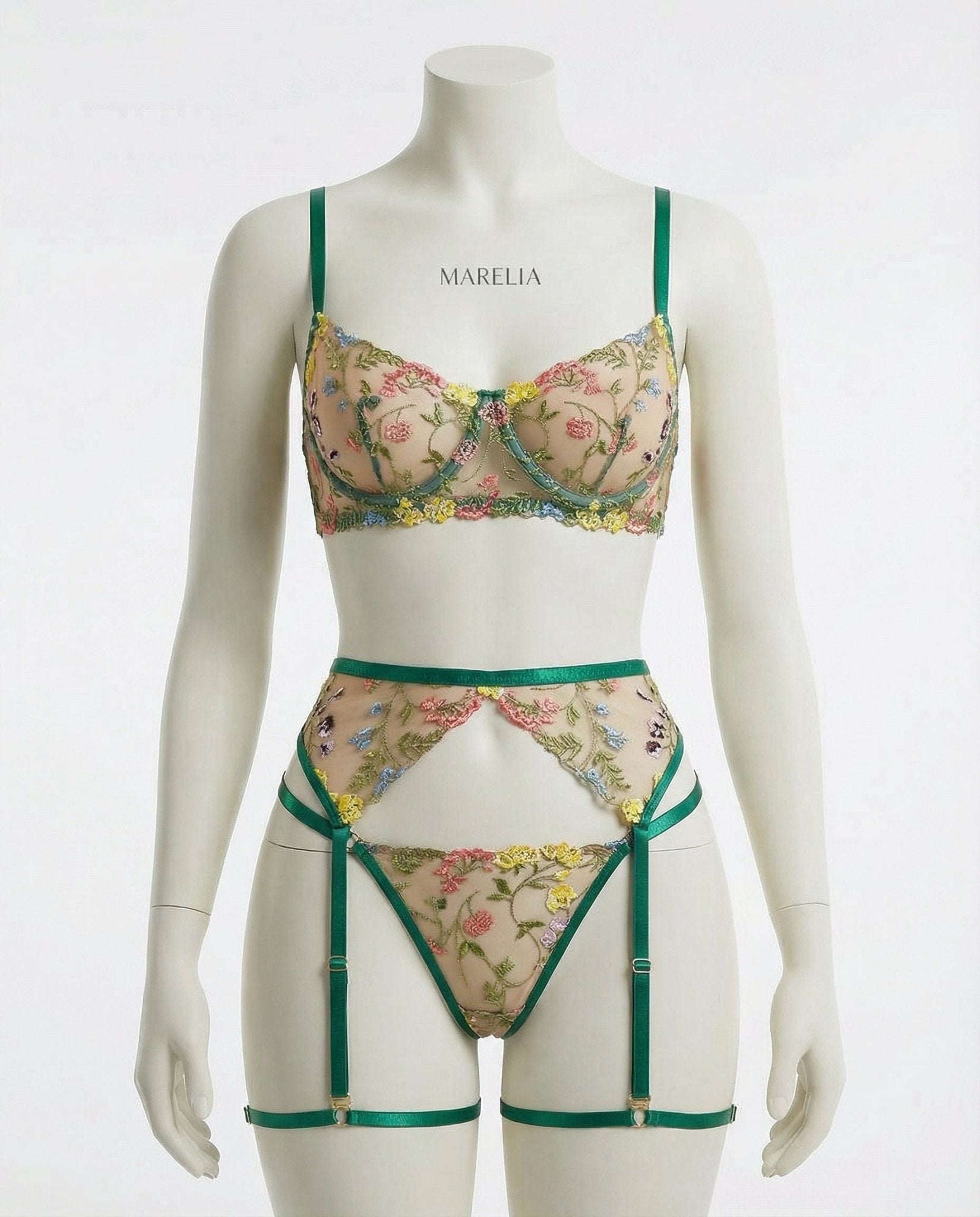 Floral Embroidered Lingerie Set: Comfort meets elegance - AR UNIVERSALAR UNIVERSALLingerie SetLingerie Set