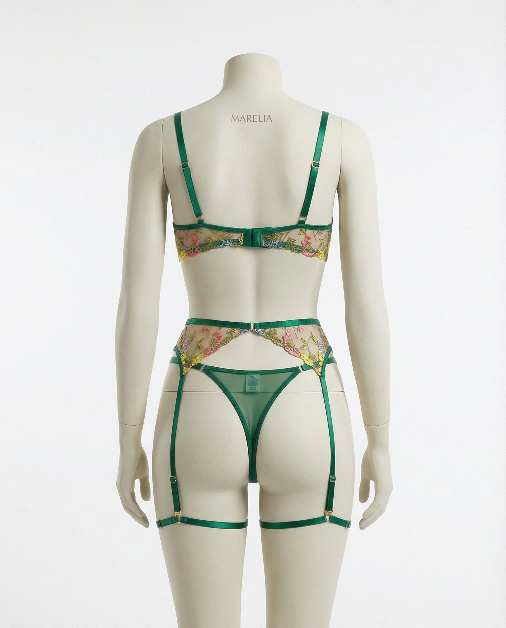 Floral Embroidered Lingerie Set: Comfort meets elegance - AR UNIVERSALAR UNIVERSALLingerie SetLingerie Set