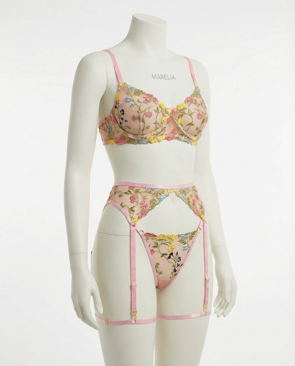 Floral Embroidered Lingerie Set: Comfort meets elegance - AR UNIVERSALAR UNIVERSALLingerie SetLingerie Set
