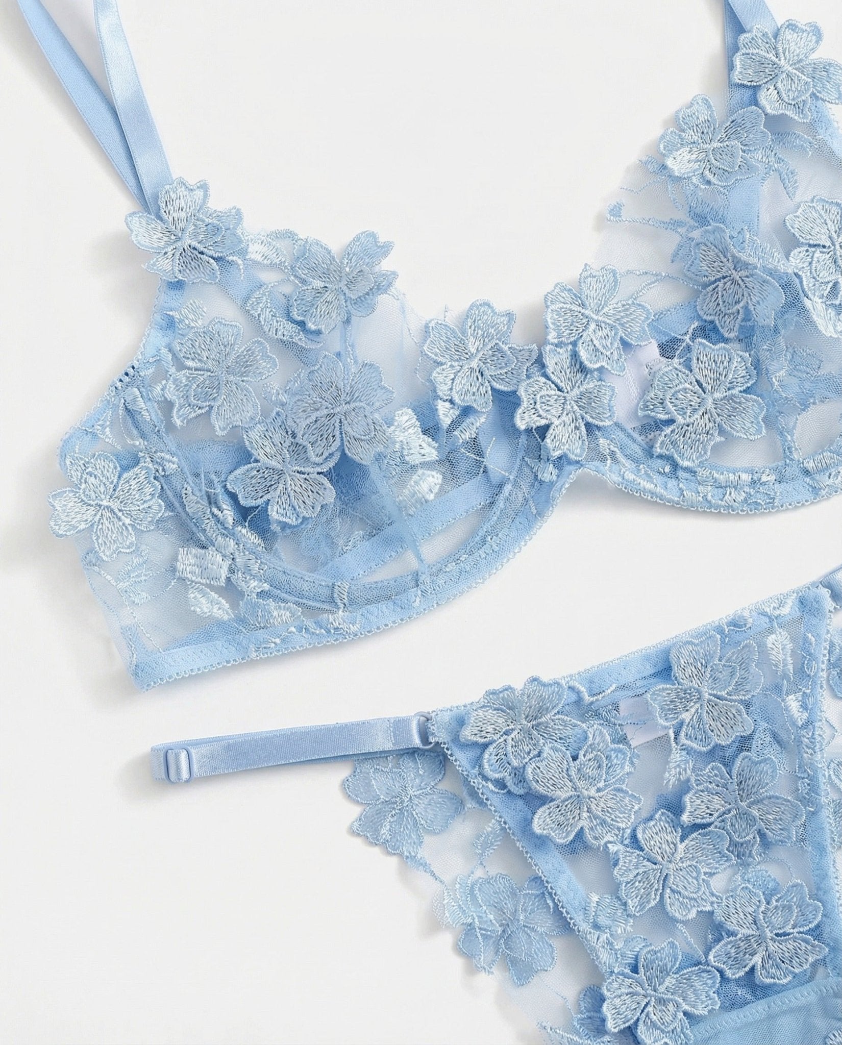Floral Embroidered Lingerie Set - AR UNIVERSALAR UNIVERSALLingerie Sets