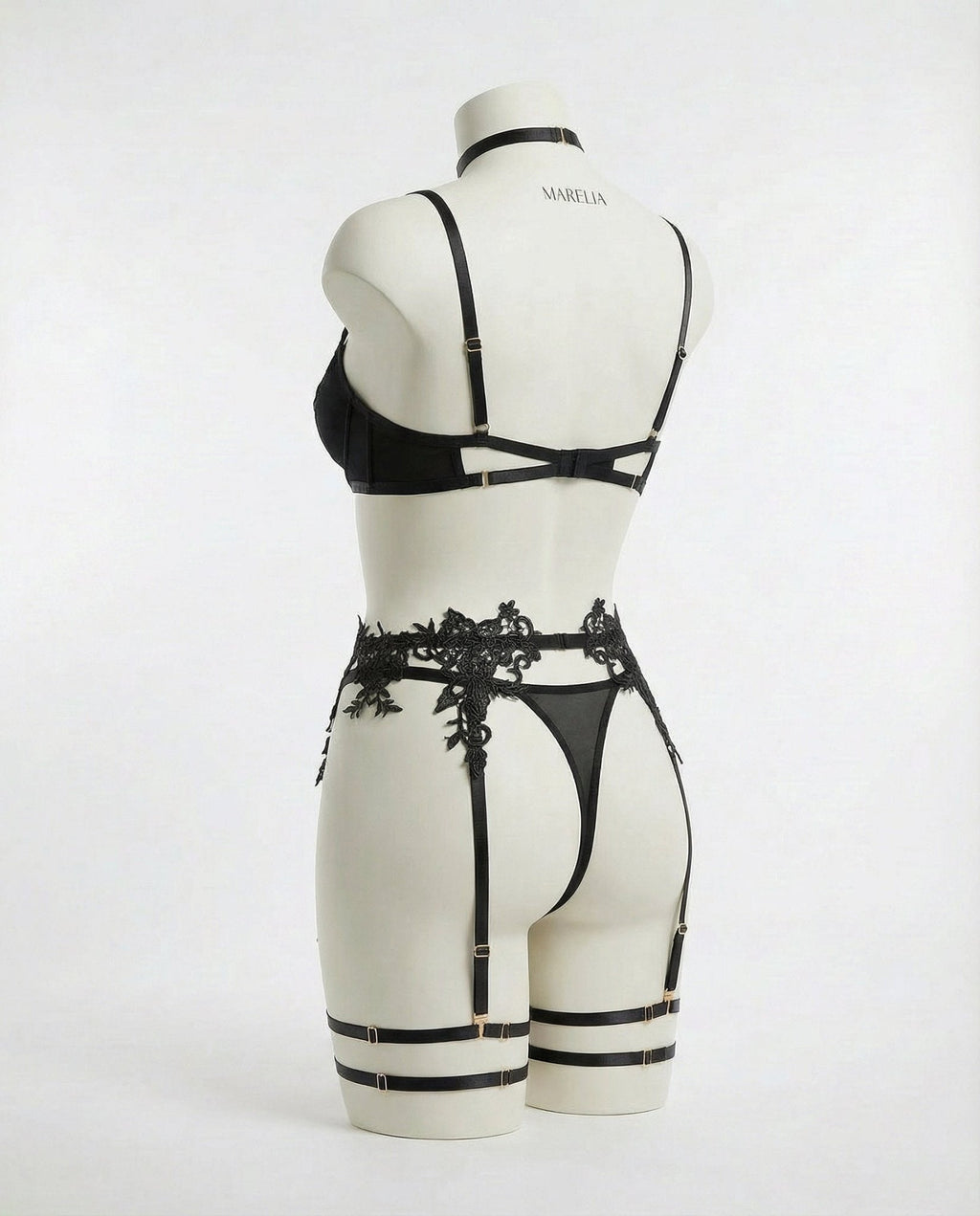 Lace Appliqué Bra G - String And Suspender Set - AR UNIVERSALghntshLingerie Set