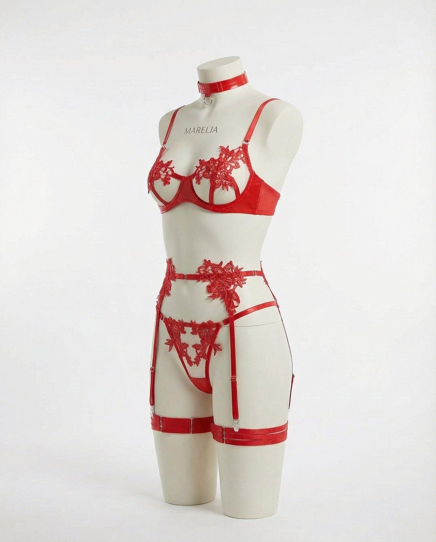 Lace Appliqué Bra G - String And Suspender Set - AR UNIVERSALghntshLingerie Set