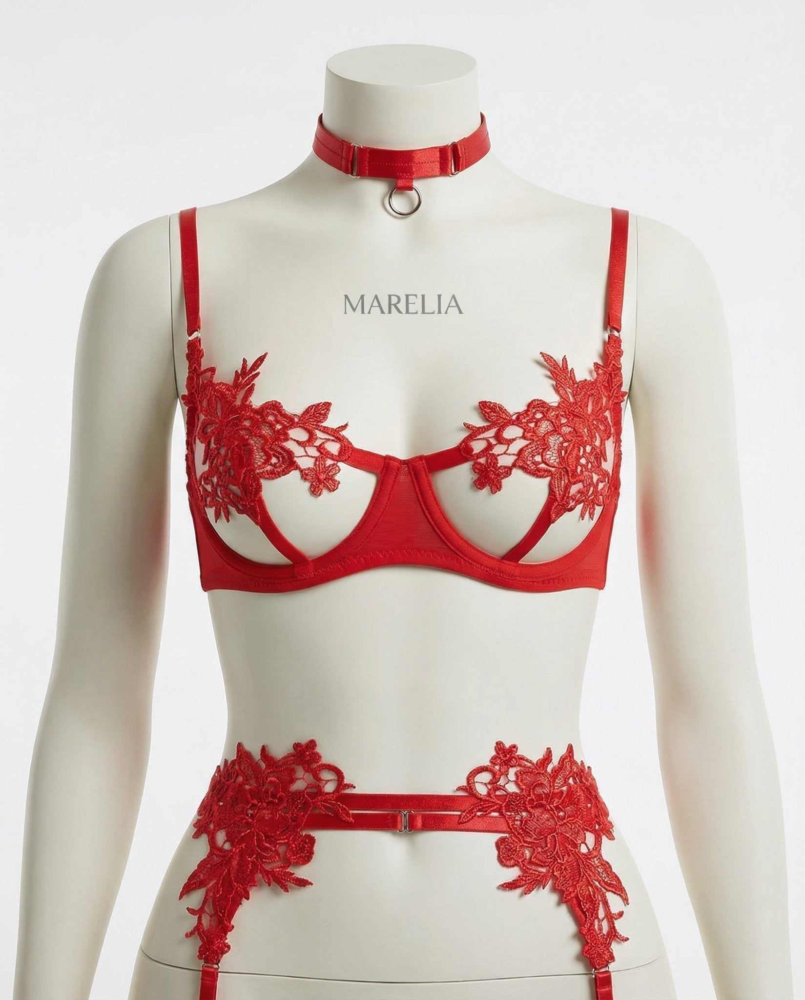 Lace Appliqué Bra G - String And Suspender Set - AR UNIVERSALghntshLingerie Set