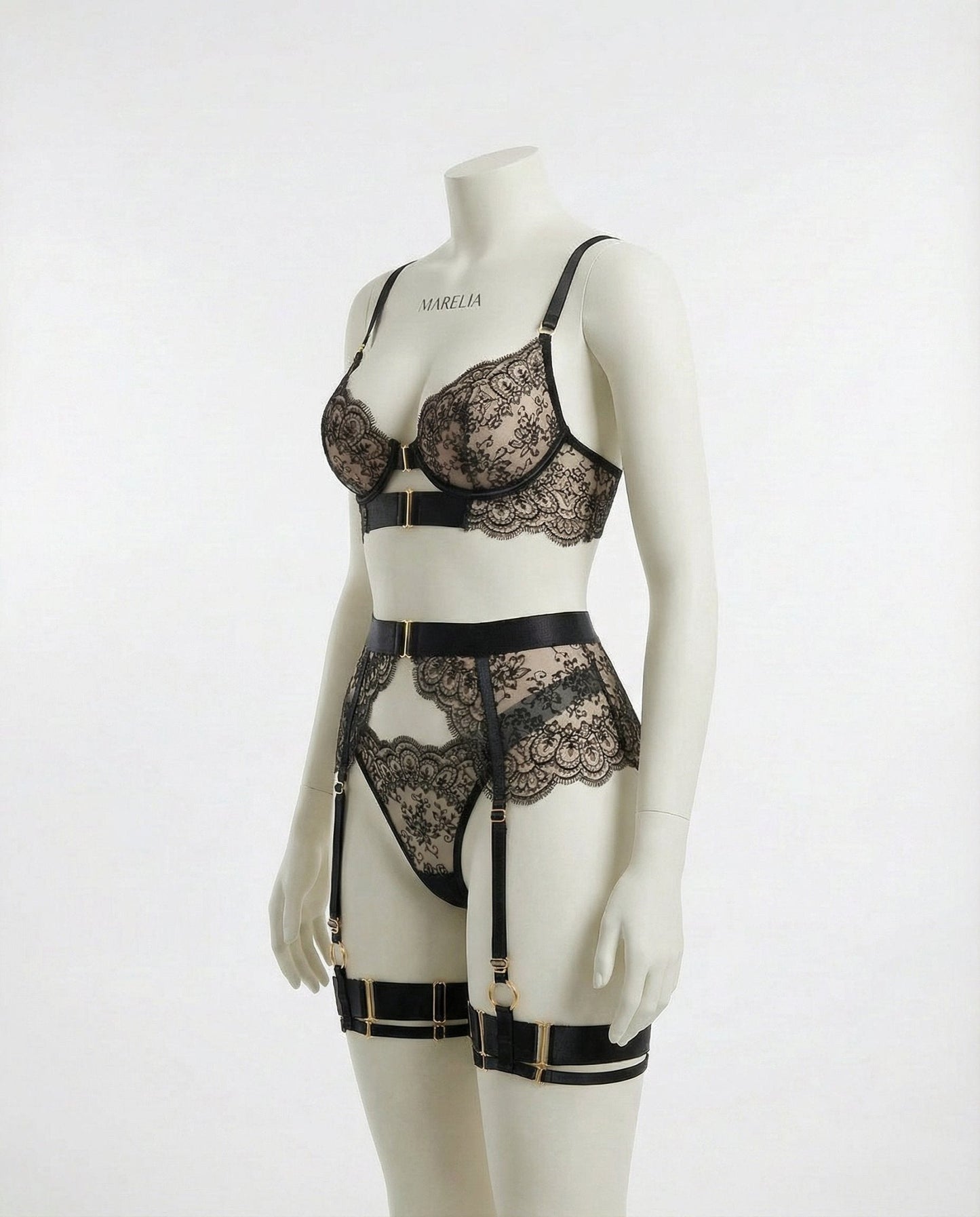 Lace Underwire Bra And Brief Set With Garter Accessories