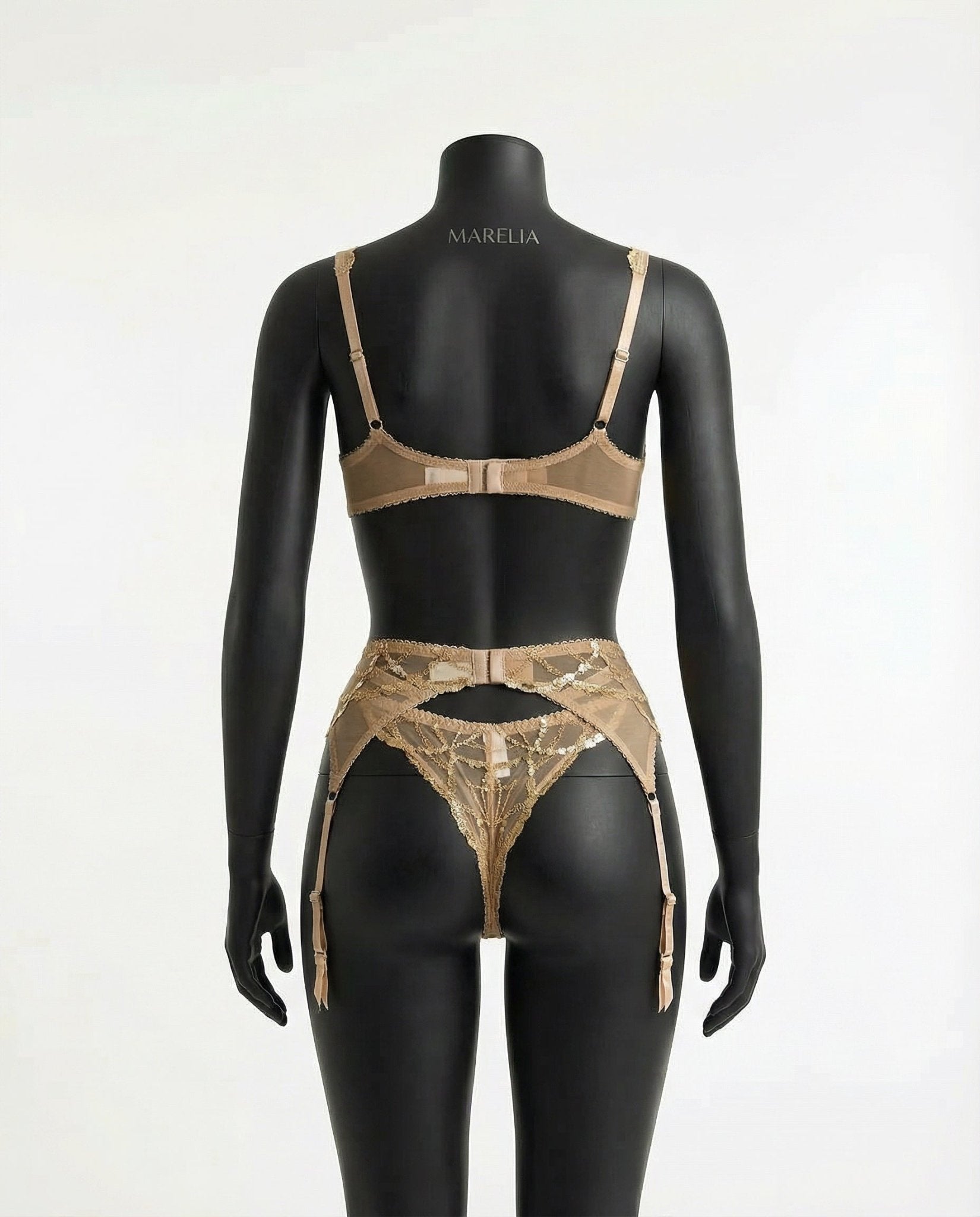 Pearl Lace Lingerie Set - Bra, Suspender Belt & Thong - AR UNIVERSALghntshLingerie Set
