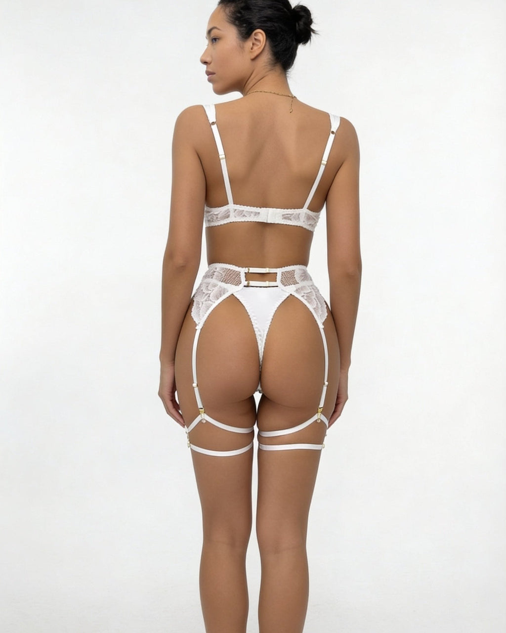 Satin Lace Underwired Lingerie Set - AR UNIVERSALAR UNIVERSALLingerie Sets